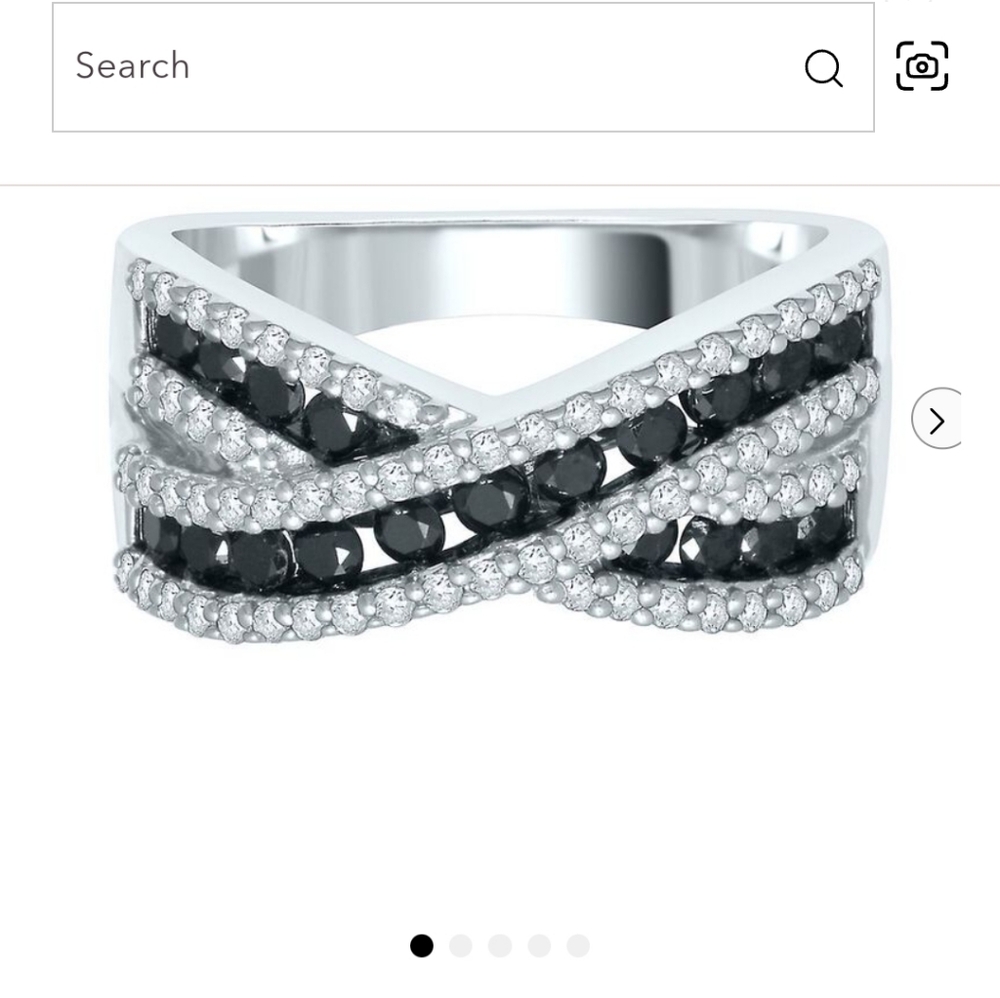 10kw white gold, black and white diamond ring